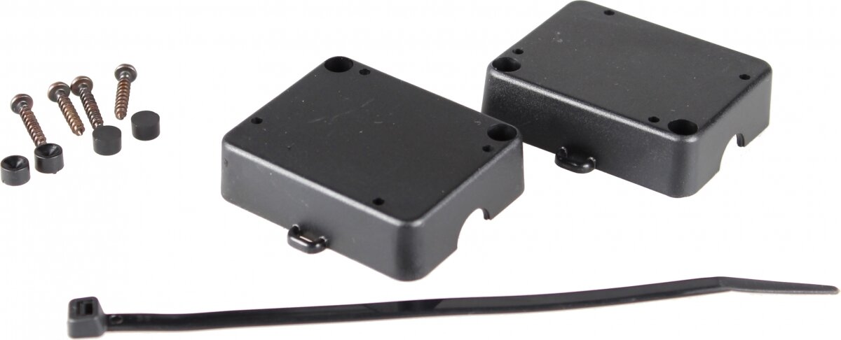 TRIUMPH MULTI PLUG COVER