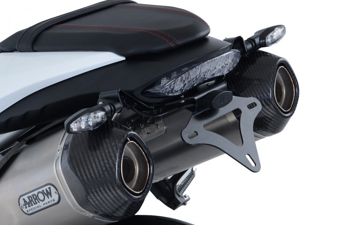 LP0253BK Kentekenplaathouder Triumph