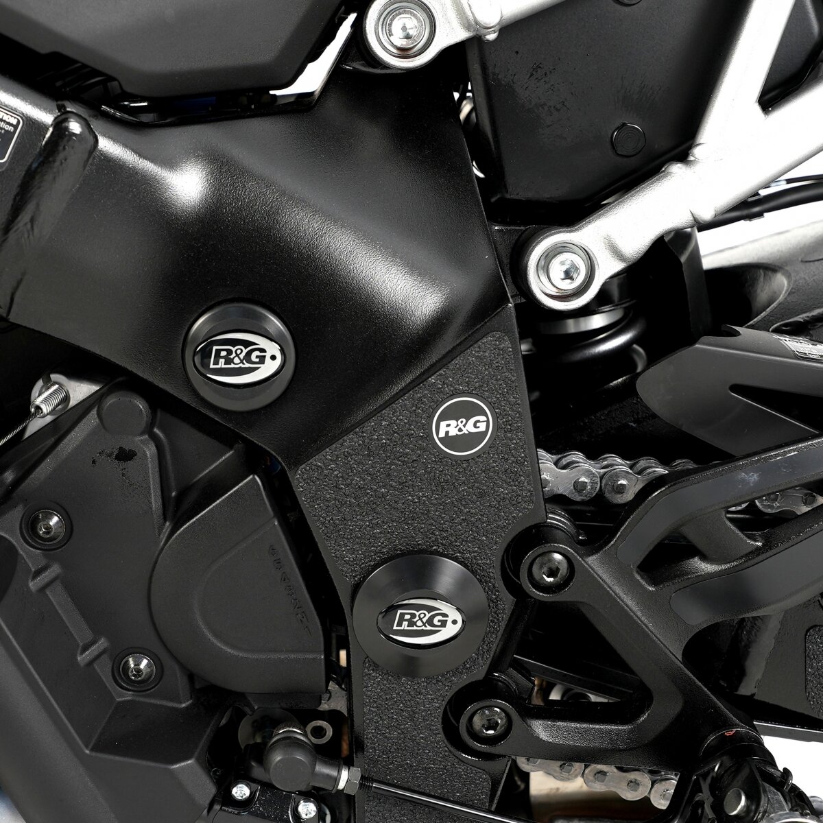 FI0007BK FRAME PLUG
