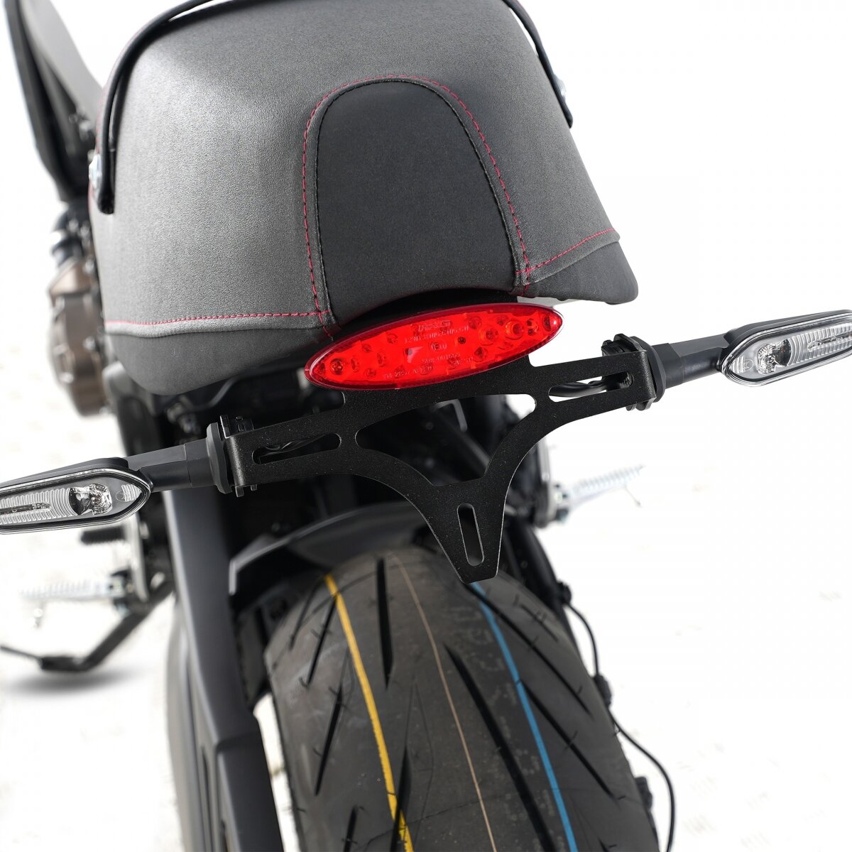 LP0382BK Kentekenplaathouder XSR900