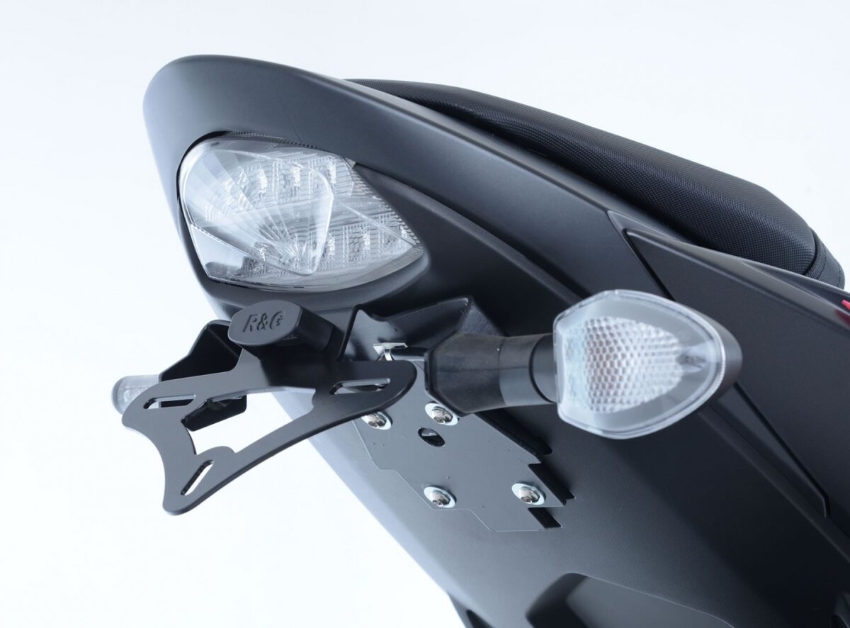 LP0223BK Kentekenplaathouder GSXS750