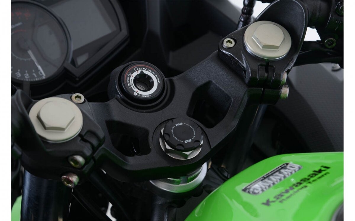 YTI0012BK